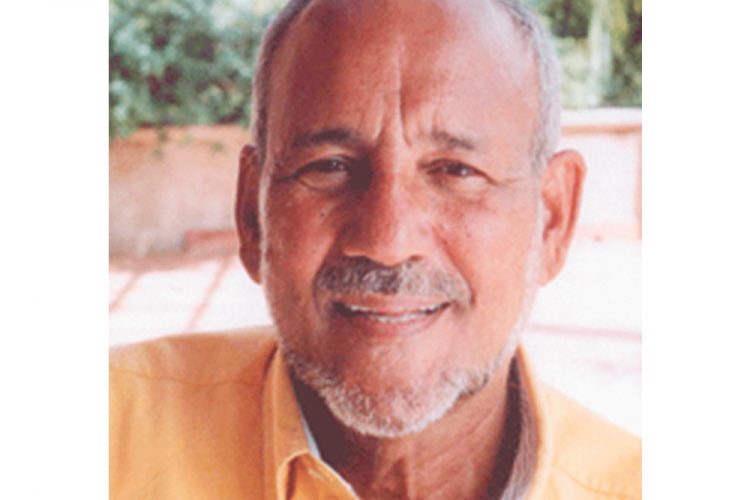 St Lucians pay tribute to the late Sir James