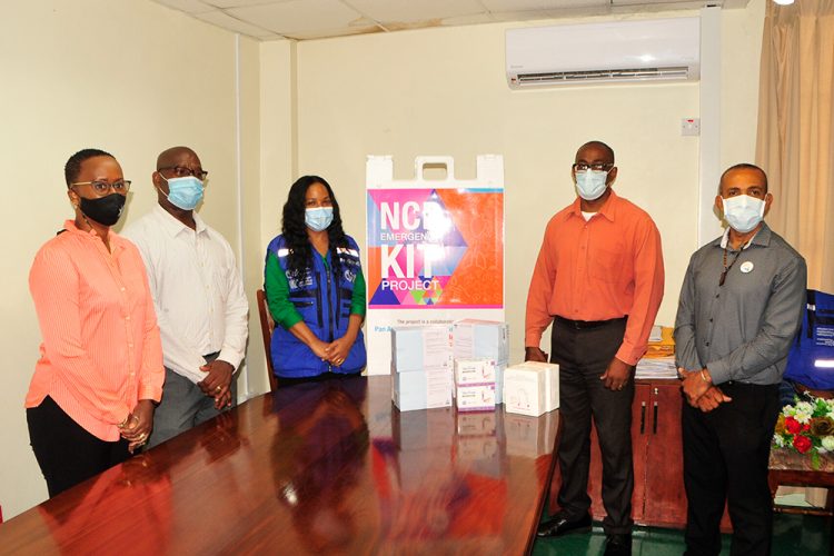 SVG receives medical kits from PAHO to help  in the treatment of non-comunicable diseases