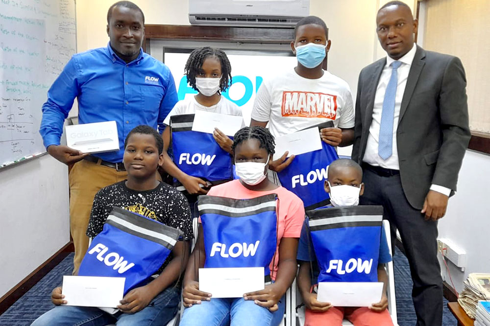 Eight students receive scholarships and bursaries  from FLOW (+ Video)