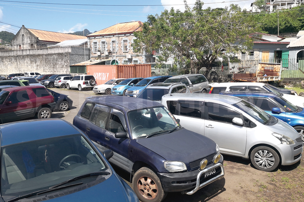 Lawyers told to 'find your own parking', not Court House yard - Vimarsana News