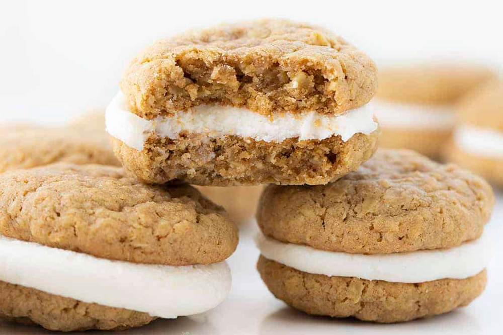 Oatmeal Cream Cookies Searchlight