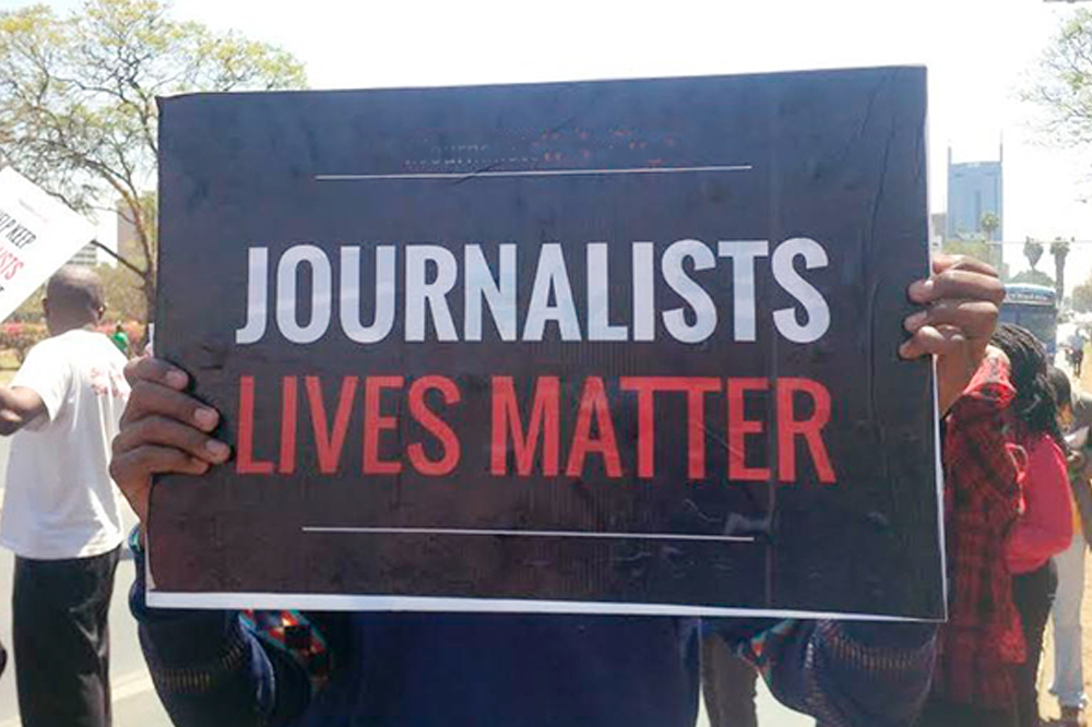 Media heads seek Commissioner's urgent attention on threats to court reporters - Vimarsana News