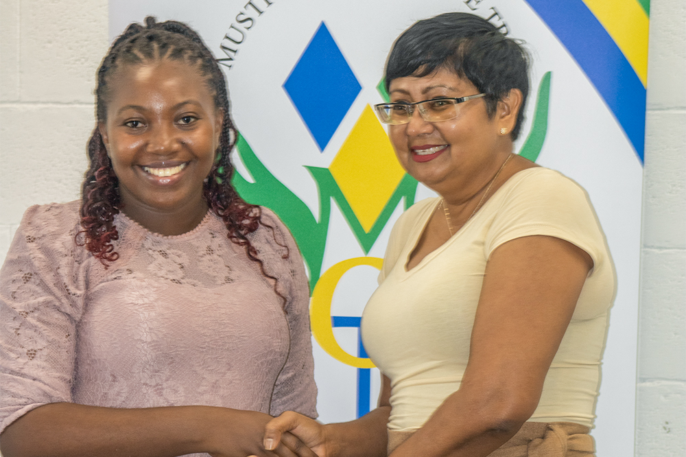 Four students receive UWI bursaries from MCT - Vimarsana News