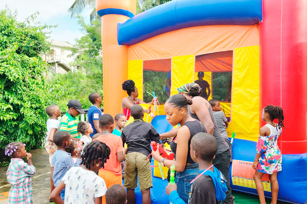 Questelles Beach Keepers hosts annual Christmas Party - Vimarsana News