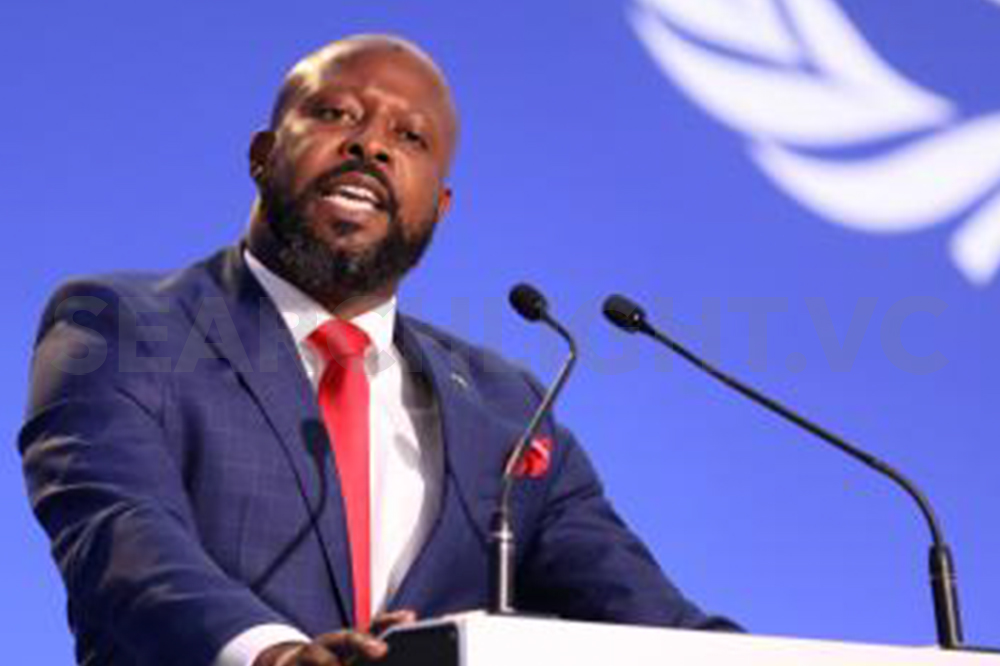 Minister holds consultations with southern Grenadines Tourism Stakeholders