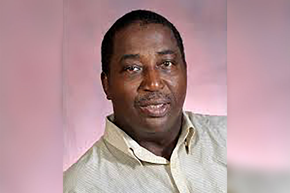 Blondie Bird & Building and Loan Honour Julian “Peling” Pollard, Support Nelson Bloc