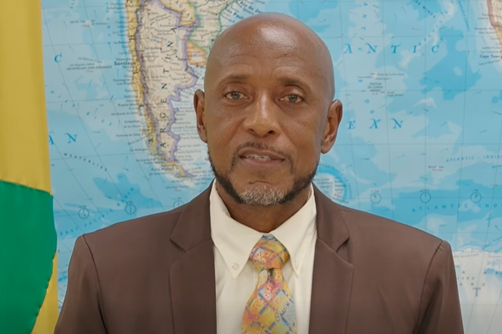 Minister claims computers in New York consulate wiped