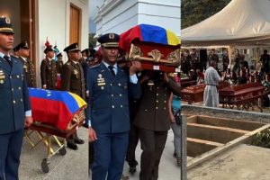 Venezuelan Embassy in SVG opens Book of Condolences