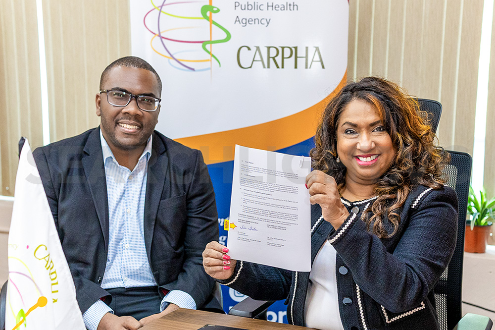 PAHO and CARPHA sign landmark Regional Framework Health Agreement