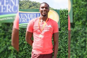 Mc Kish Compton betters National 60m record