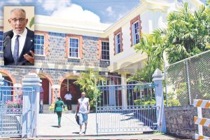 PM urges VINLEC to be mindful of consumers