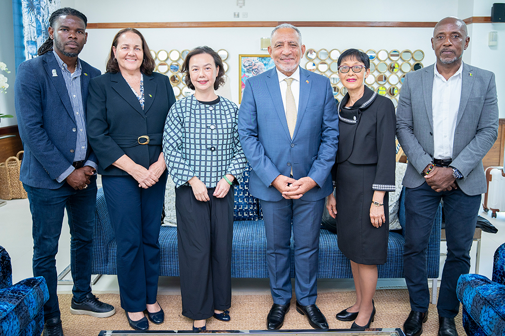Prime Minister Friday heads SVG delegation to Taiwan